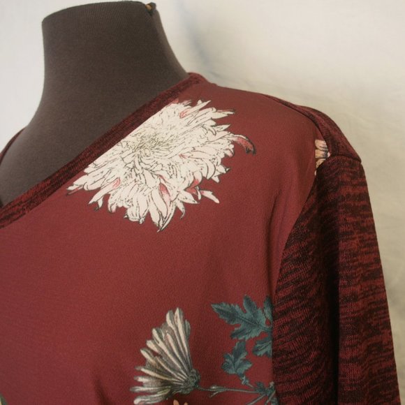 Point Zero v-Neck Pullover Blouse with sweater back & sleeves - Picture 4 of 6